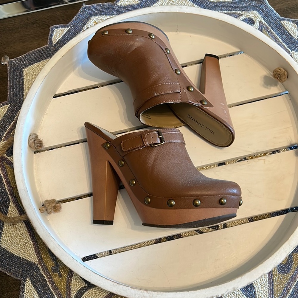 CALL IT SPRING brown studded clogs size 6.5 - Picture 5 of 12